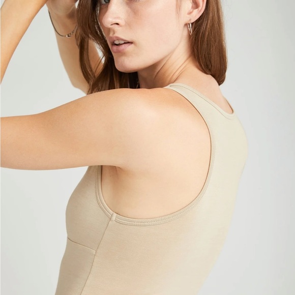 NWT Richer Poorer Stretch Modal V-Neck Bodysuit - Picture 4 of 12